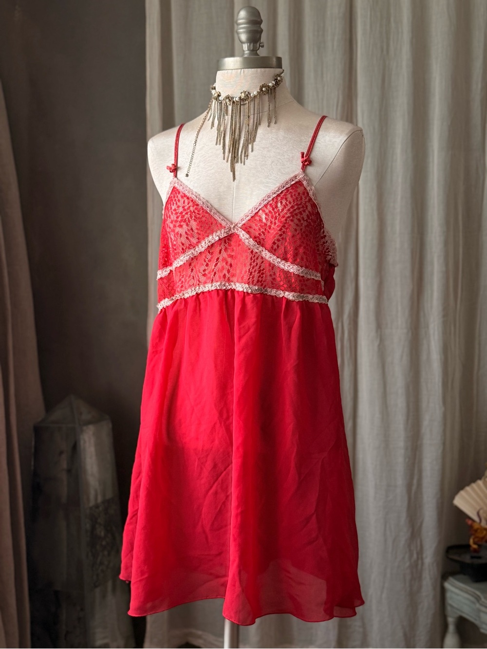 True Vintage Cosmopolitan Red Lace Slip dress Chemise babydoll nightie y2k 2000s
